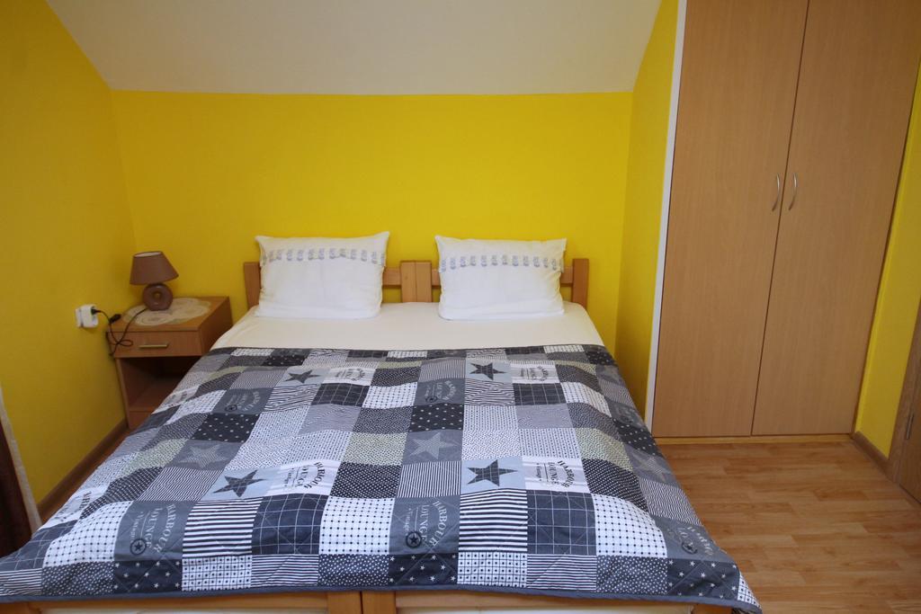 Apartments Junior Zlatibor Bagian luar foto
